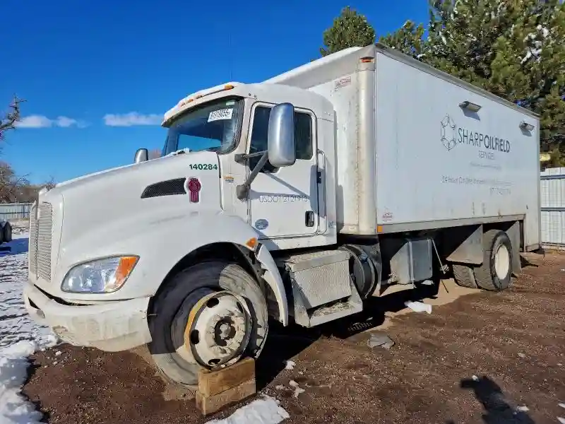 2NKHHM6X0JM209930 2018 KENWORTH ALL MODELS-0
