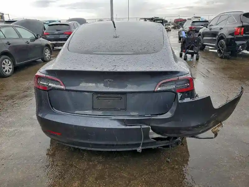 5YJ3E1EA8NF320665 2022 TESLA MODEL 3-5