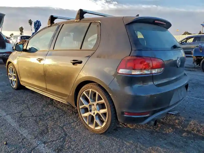 WVWHV7AJ0DW128892 2013 VOLKSWAGEN GTI-1