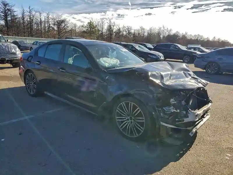 WBAJB9C56JG464233 2018 BMW M5-3