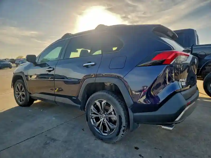 4T3D6RFV9PU126046 2023 TOYOTA RAV4-1
