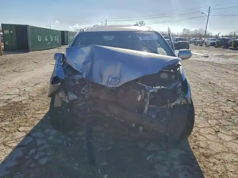 5TDYK3DC7DS356550 2013 TOYOTA ALL MODELS-4