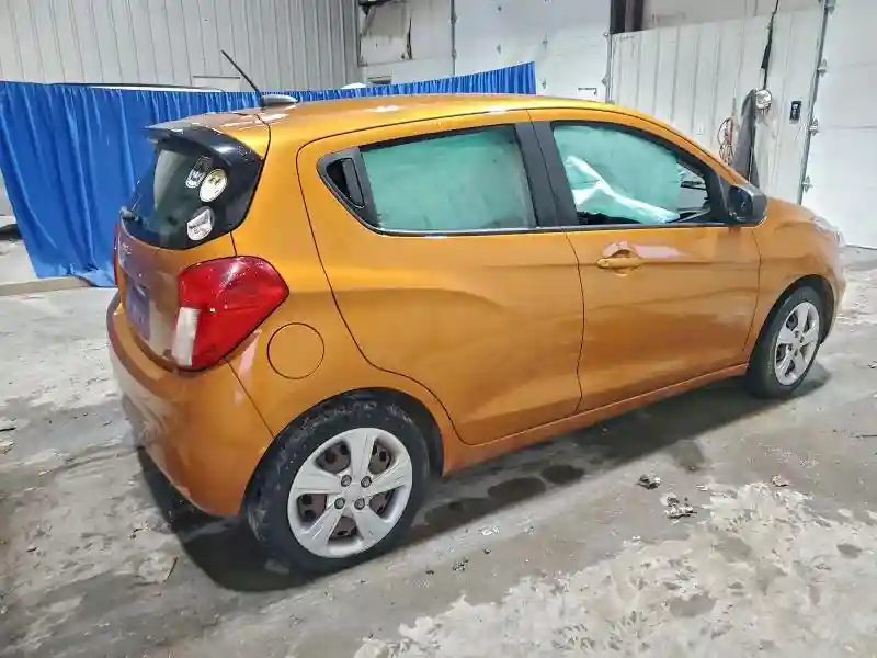 KL8CB6SA9KC715496 2019 CHEV SPARK-2