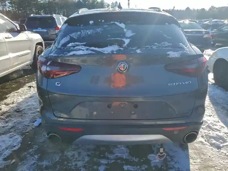 ZASFAKNN8J7B70243 2018 ALFA ROMEO STELVIO-5