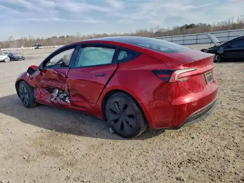 5YJ3E1EA5SF900581 2025 TESLA MODEL 3-1