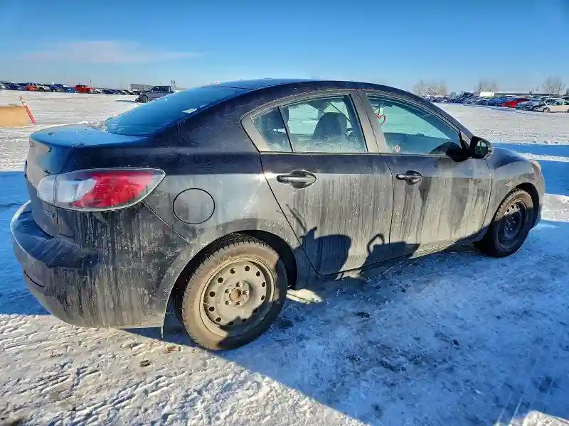 JM1BL1V7XC1571831 2012 MAZDA 3-2
