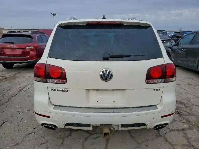 WVGFK7A93AD002177 2010 VOLKSWAGEN TOUAREG TD-5