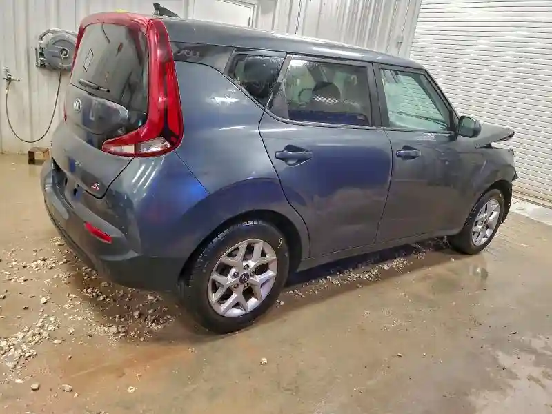 KNDJ23AU2M7771946 2021 KIA SOUL-2
