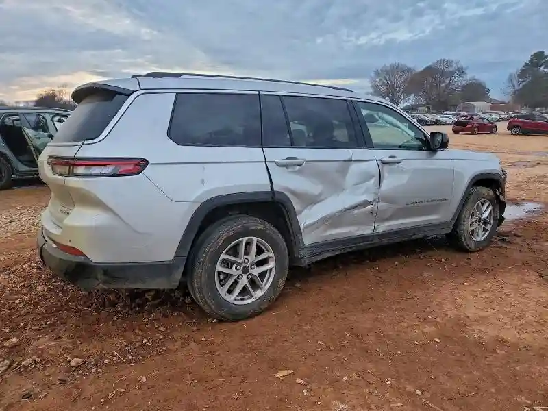 1C4RJJAG0R8940173 2024 JEEP GRAND CHEROKEE-2