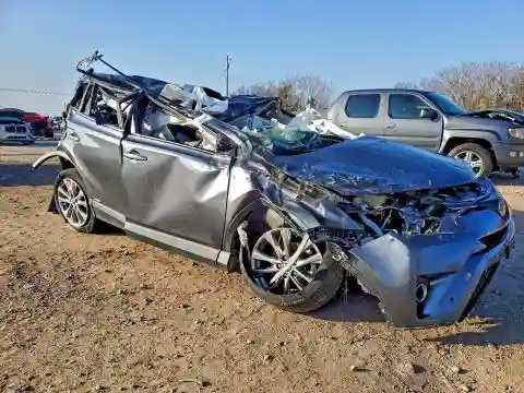JTMDJREV4JD155491 2018 TOYOTA RAV4-3