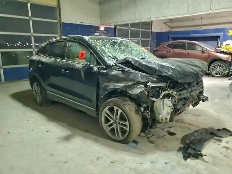 5LMCJ2A9XFUJ41624 2015 LINCOLN MKZ-3