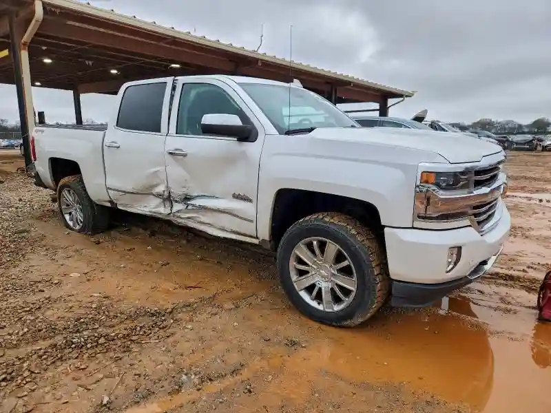 3GCUKTEC8HG484569 2017 CHEVROLET SILVERADO-3