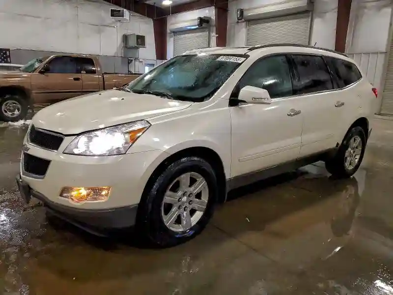 1GNKVJED1BJ118882 2011 CHEVROLET TRAVERSE-0