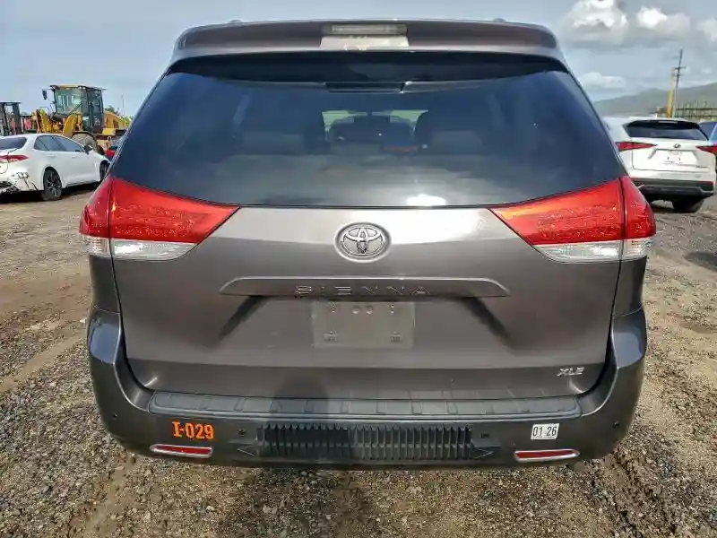 5TDYK3DC7DS296544 2013 TOYOTA ALL MODELS-5
