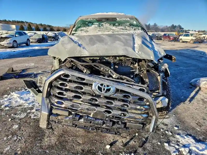 5TFNA5DB9SX302392 2025 TOYOTA TUNDRA-4