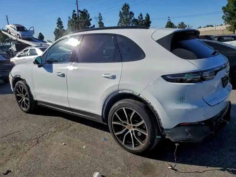 WP1AB2AY8NDA31624 2022 PORSCHE CAYENNE-1