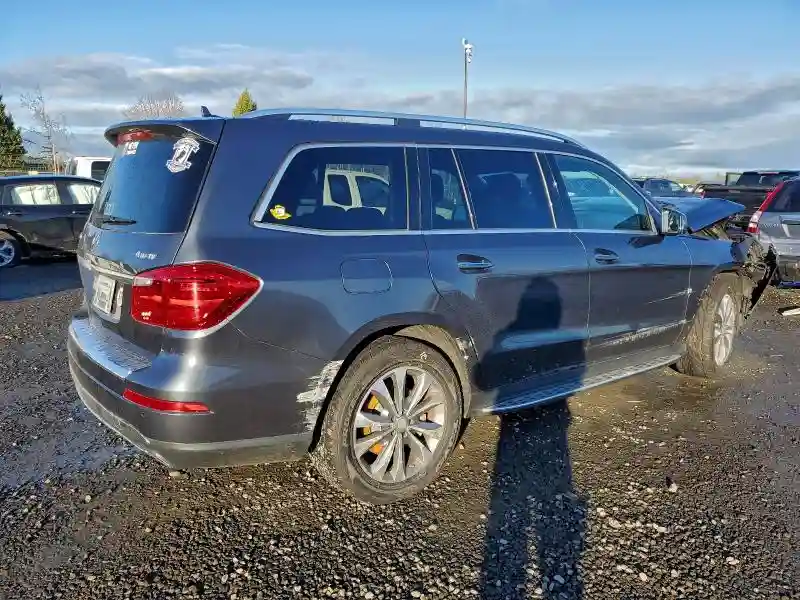 4JGDF6EE2FA506516 2015 MERCEDES-BENZ GL-CLASS-4