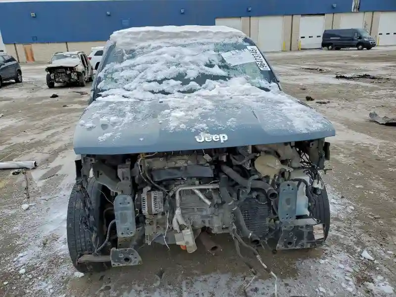 ZACCJBAB4JPJ57593 2018 JEEP RENEGADE-4