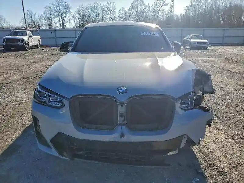 5UX43DT09N9K11789 2022 BMW X4-4