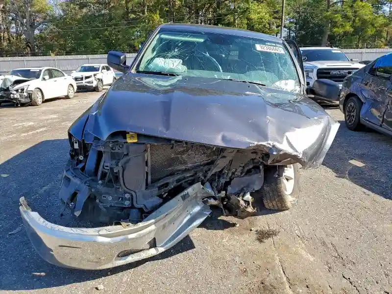 1C6RR6TT2KS693481 2019 RAM 1500-4