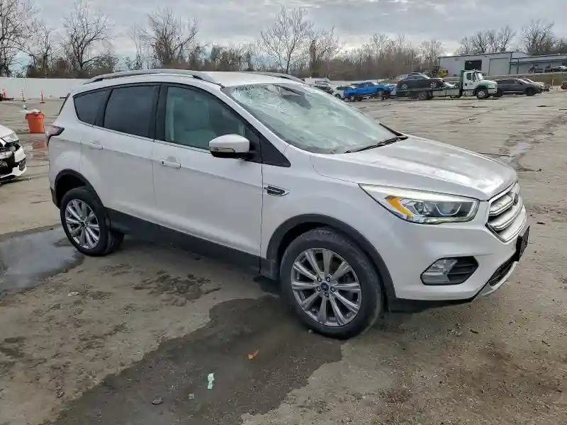 1FMCU0JD0HUB87873 2017 FORD ESCAPE-3
