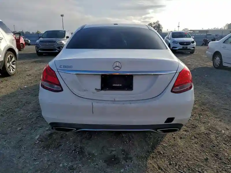 55SWF4JB9HU202122 2017 MERCEDES-BENZ C-CLASS-5