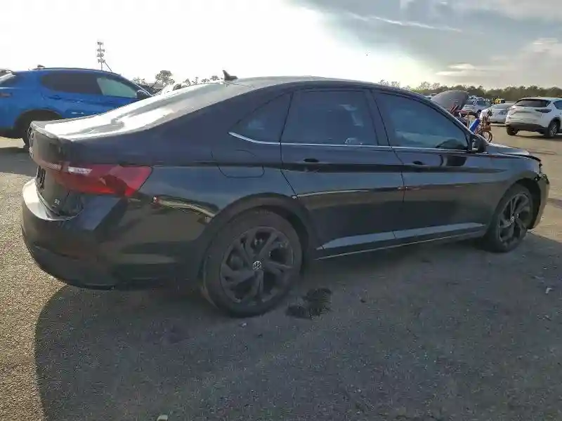 3VW7X7BU4SM066745 2025 VOLKSWAGEN JETTA-2