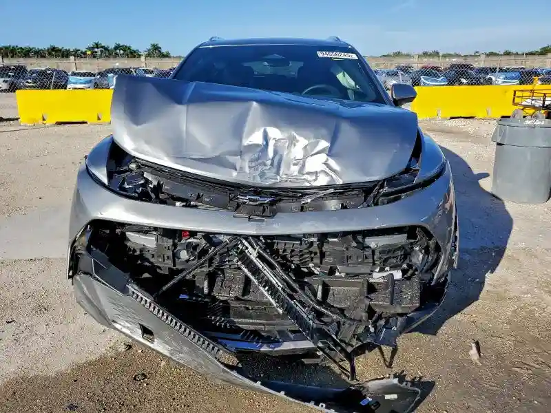 3GN7DNRP8SS207660 2025 CHEVROLET EQUINOX-4