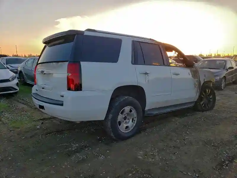 1GNSKCKC3JR347824 2018 CHEVROLET TAHOE-2
