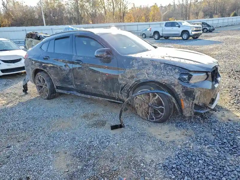 5YM23EC06S9Y81981 2025 BMW X4 M-3