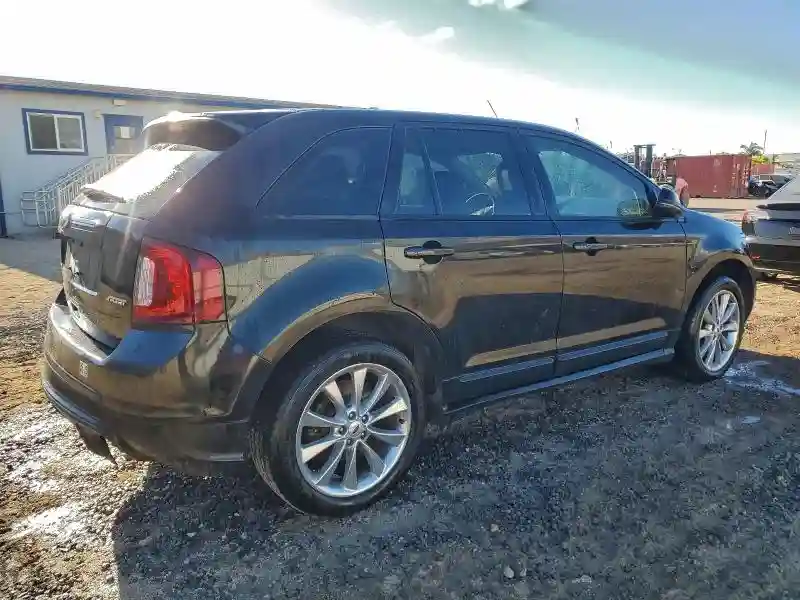 2FMDK3AK4DBC15992 2013 FORD EDGE-2