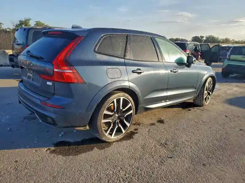 YV4H60DM8R1914841 2024 VOLVO XC60 ULTIM-2