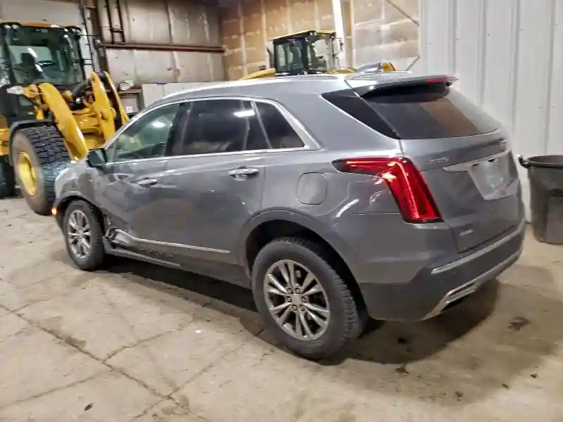 1GYKNDRS7NZ117030 2022 CADILLAC XT5-1