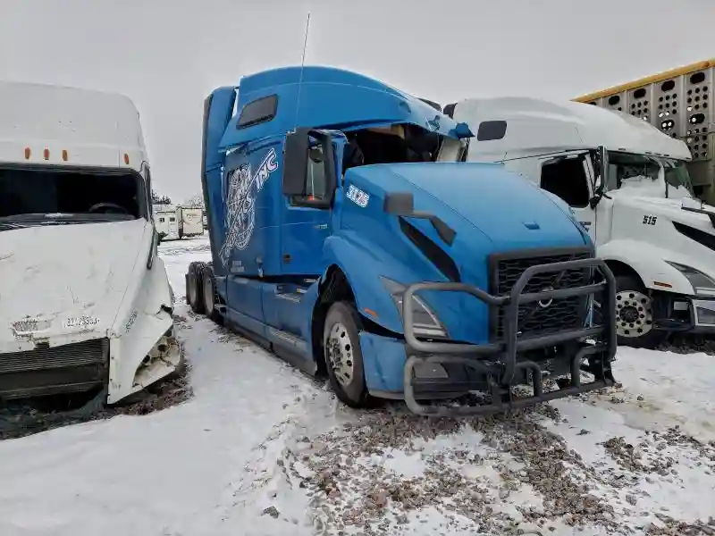 4V4NC9EH4RN652639 2024 VOLVO ALL MODELS-0