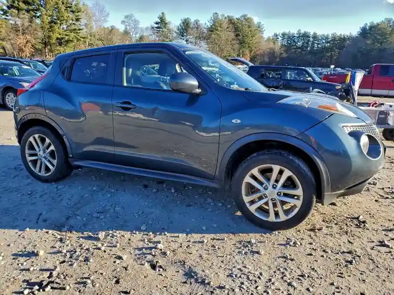 JN8AF5MVXDT210801 2013 NISSAN JUKE-3