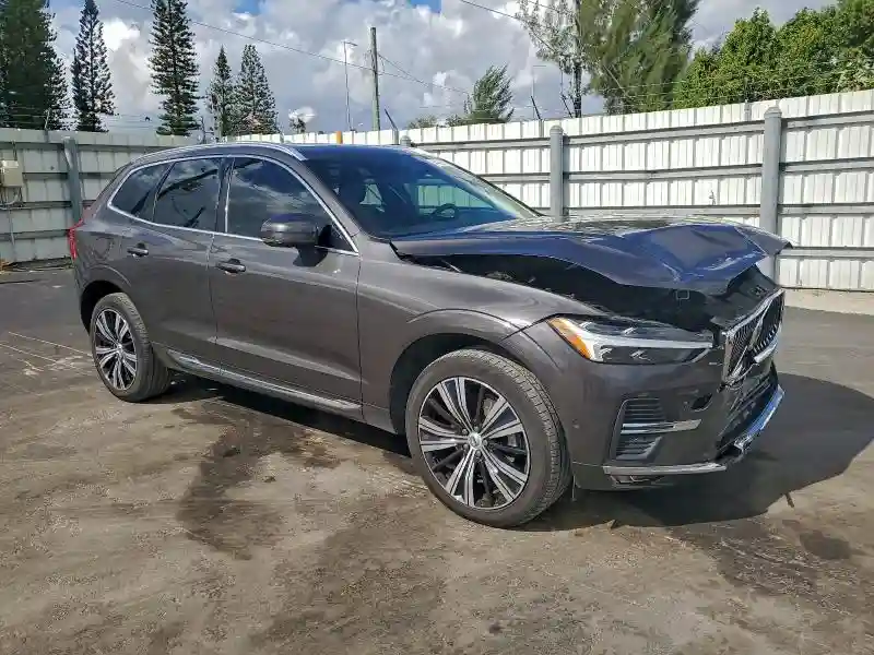 YV4L12RE2P1266920 2023 VOLVO XC60 PLUS-3