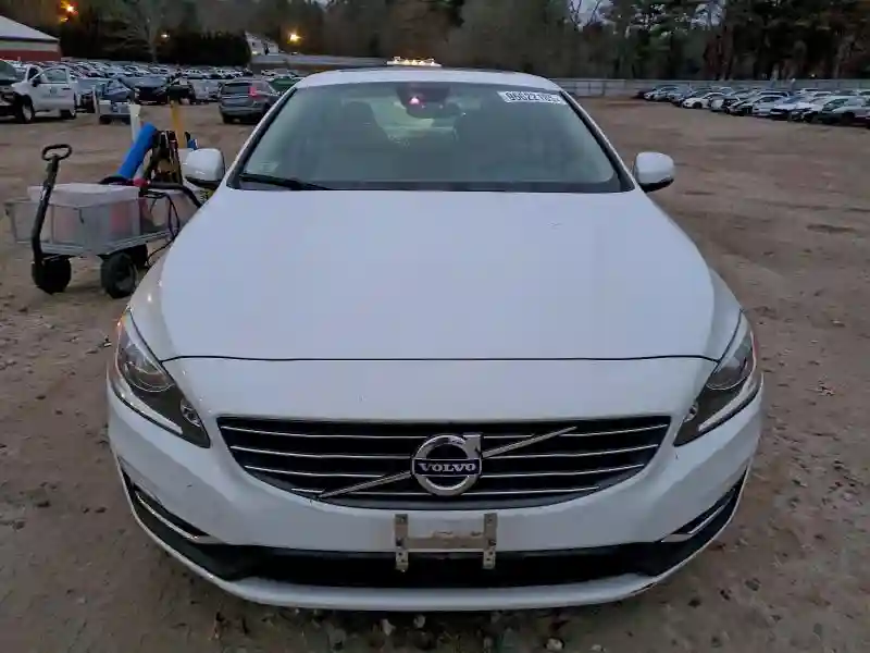 YV1612TK5G2391686 2016 VOLVO S60-4