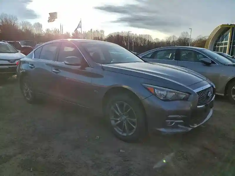 JN1EV7AR8HM838524 2017 INFINITI Q50-3