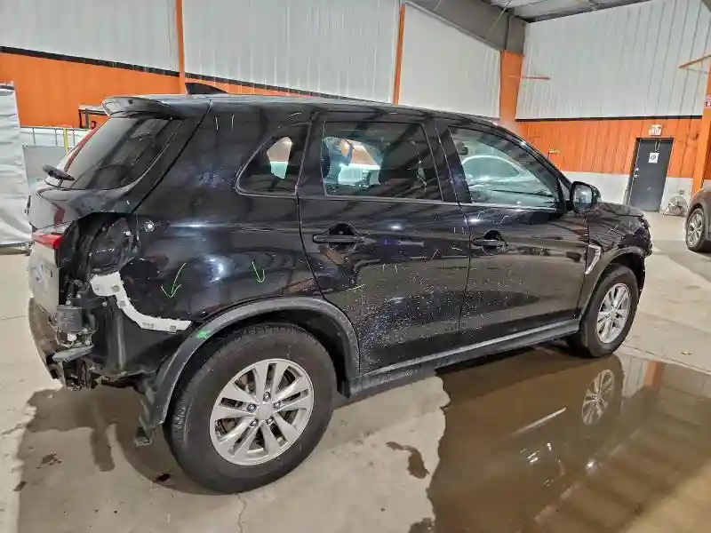 JA4AJVAW6MU605716 2021 MITSUBISHI OUTLANDER-2