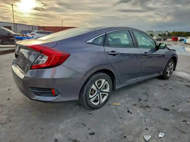 19XFC2F55JE030247 2018 HONDA CIVIC-2