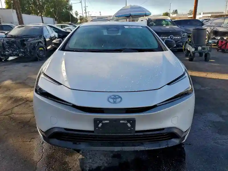 JTDACAAU2S3062617 2025 TOYOTA PRIUS-4