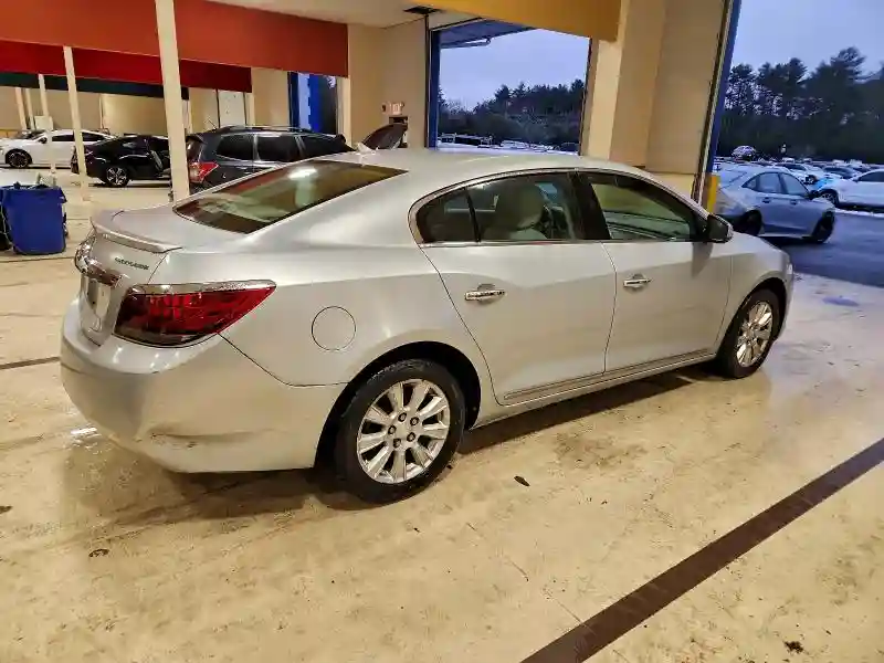 1G4GA5ER1CF201435 2012 BUICK LACROSSE-2