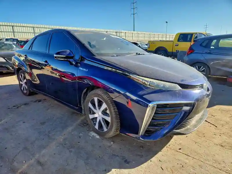 JTDBVRBDXHA002746 2017 TOYOTA MIRAI-3