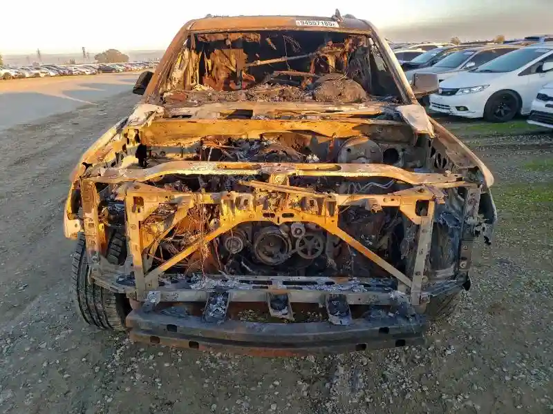 1GNSKCKC3JR347824 2018 CHEVROLET TAHOE-4