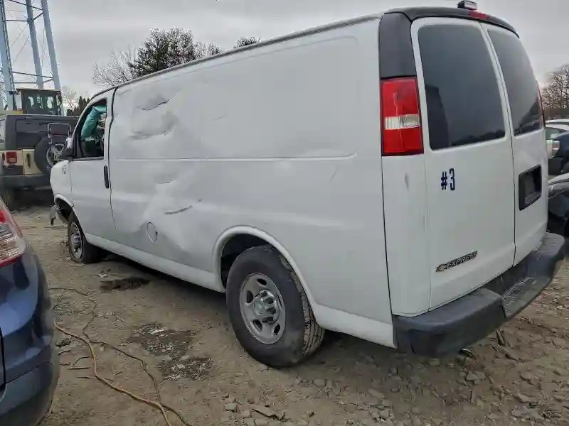 1GCWGAFF7H1302656 2017 CHEVROLET EXPRESS-1