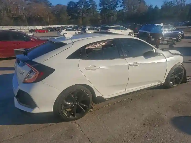 SHHFK7H96JU206828 2018 HONDA CIVIC-2