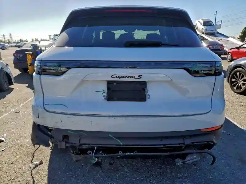 WP1AB2AY8NDA31624 2022 PORSCHE CAYENNE-5