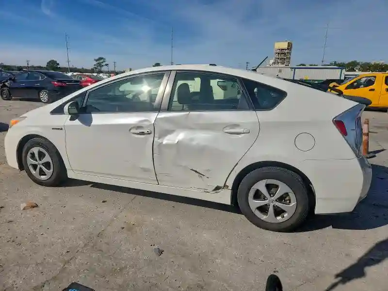 JTDKN3DU2C5476623 2012 TOYOTA PRIUS-1