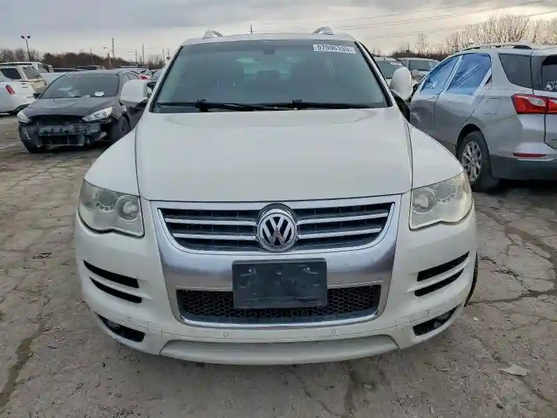 WVGFK7A93AD002177 2010 VOLKSWAGEN TOUAREG TD-4