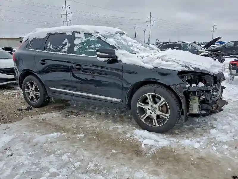 YV4902DZ5E2523034 2014 VOLVO XC60-3